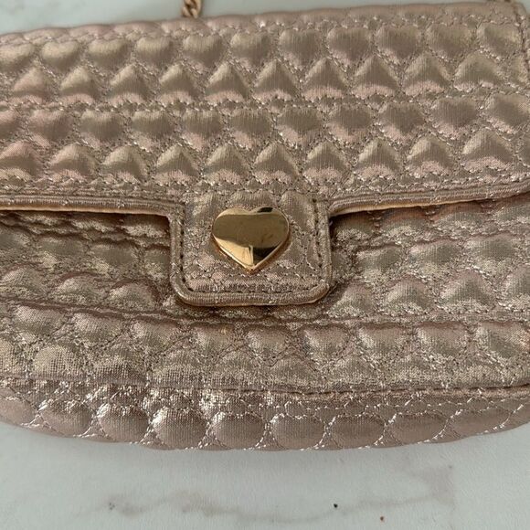 Children’s place Girl's Gold Quilted Purse bag EUC - Picture 3 of 6